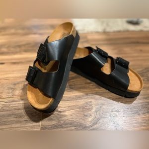 BEAST fashion Black Platform Sandals— Worn once